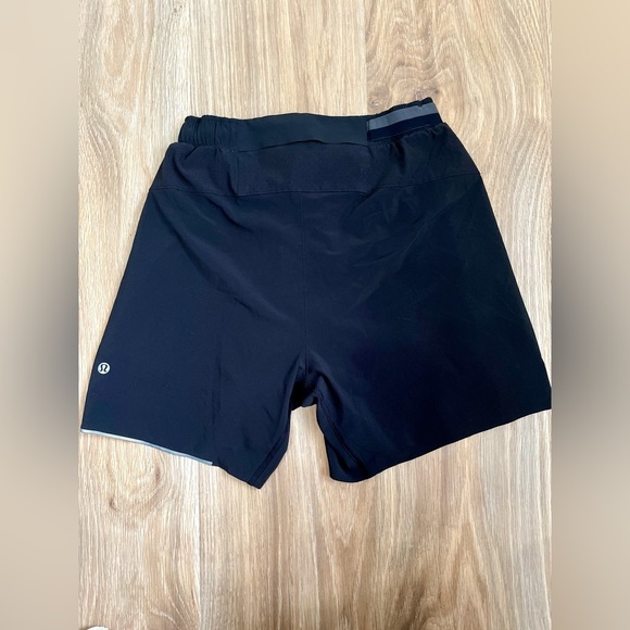 Lululemon Pace Breaker 9" Lined Running Shorts Black Old School Mens Size S - Picture 1 of 5